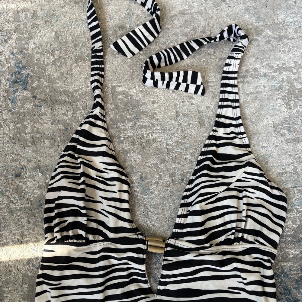 Zebra Print Halter Swimsuit - Picture 13 of 16